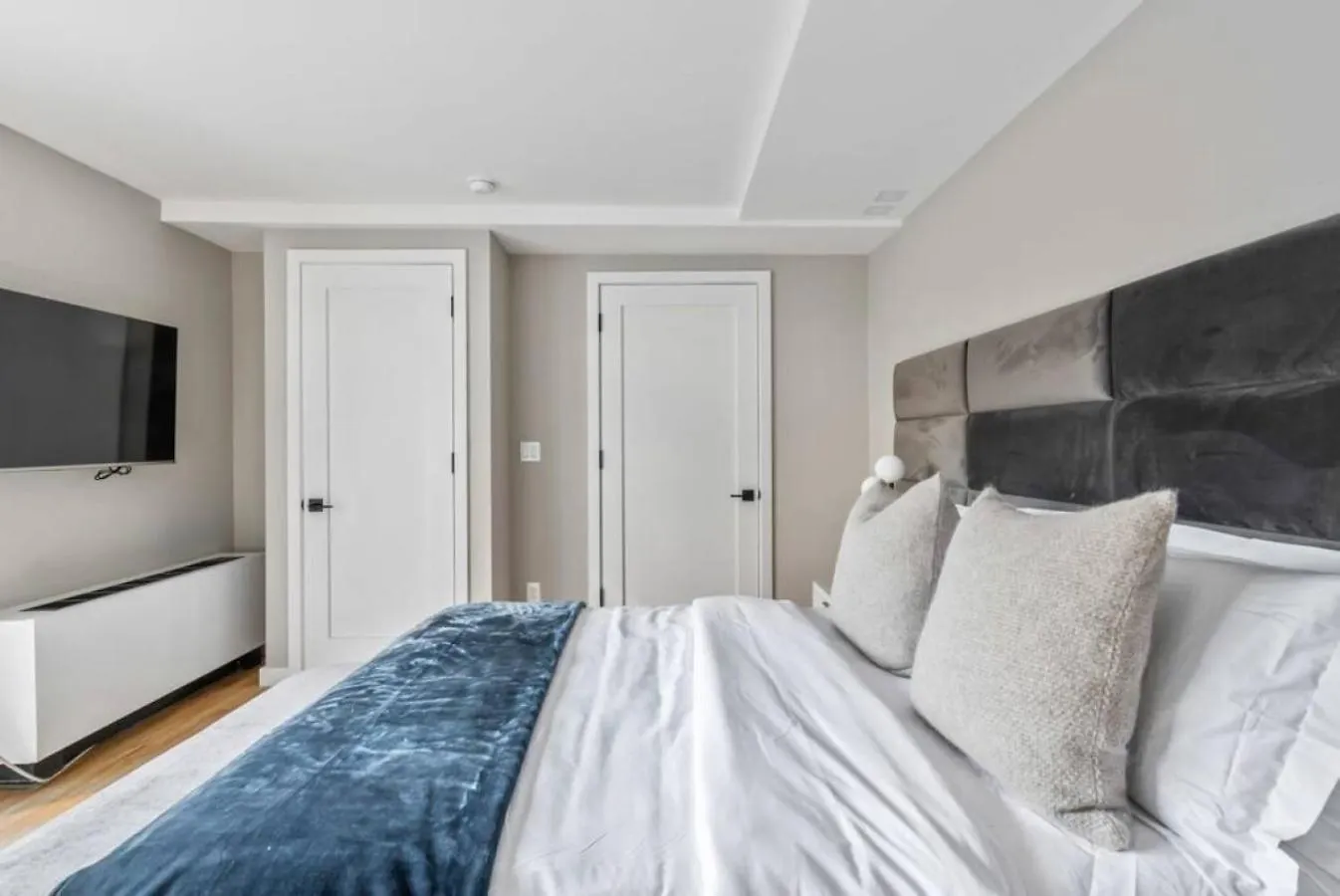 3Br Penthouse Suite With Massive Private Rooftop New York